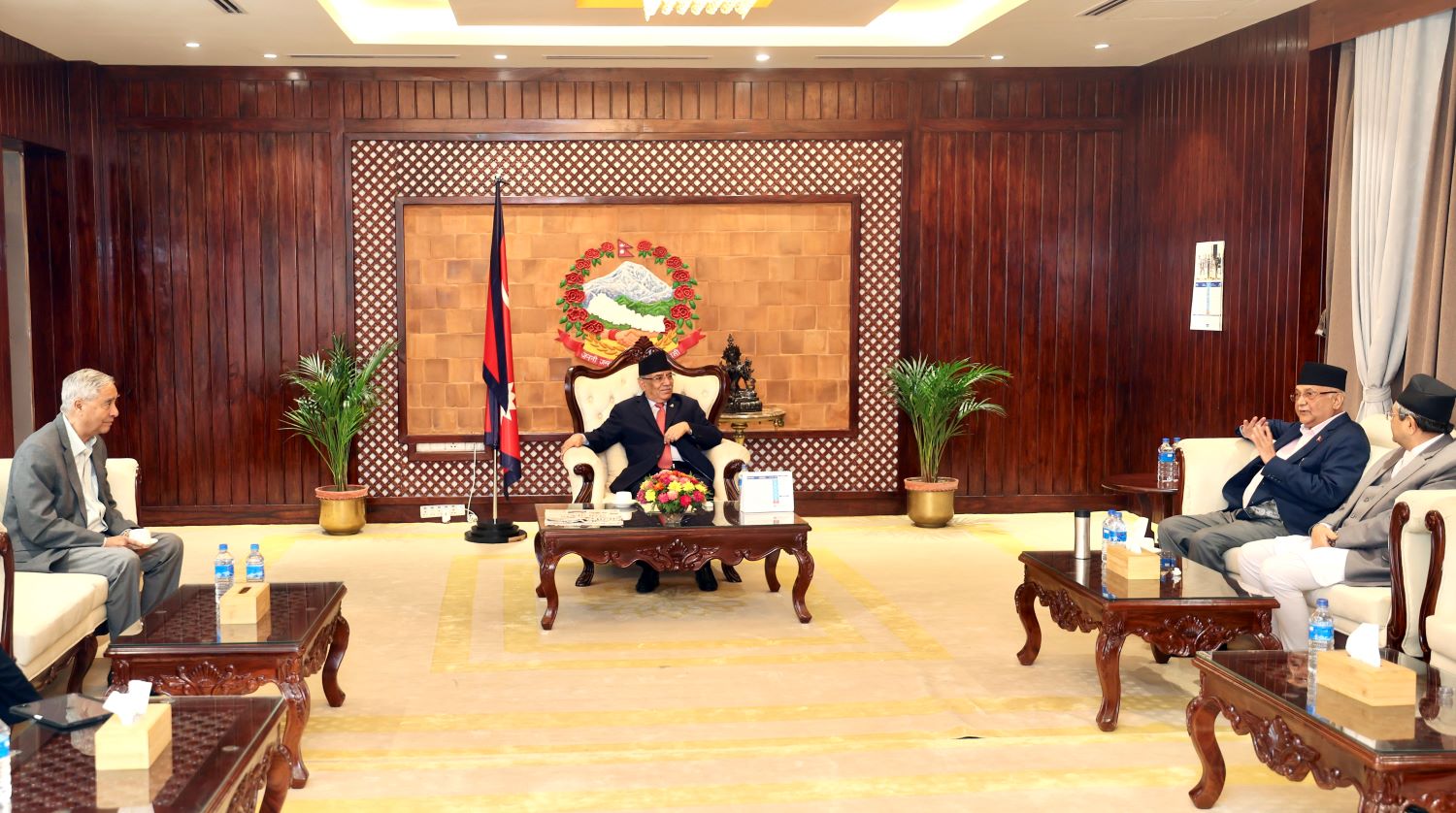 tin dal baithak11691475337.jpg